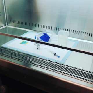 中学生の職場体験学習２０２５秋、二日目スナップ！
今日は福井市内の中学校から６人の生徒さんがやってきてＡＴＧ、５つのお仕事を体験しました。
がんばれ、願生れ、中学生のみんな。【庶務課】
#福井厚生病院 #福井県 #福井市 
#中学生の職場体験学習 
#明るく楽しく元気よく５つのお仕事を体験 
#薬剤師 #作業療法士 #臨床検査技師 #診療放射線技師 #財務経理課